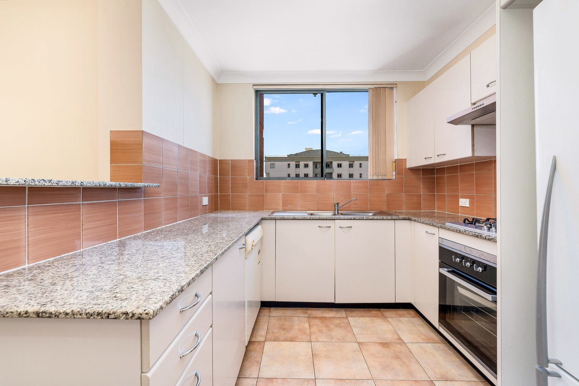 Photo #4: 502/767 Anzac Parade, Maroubra - Sold by Push Digital Campaigns
